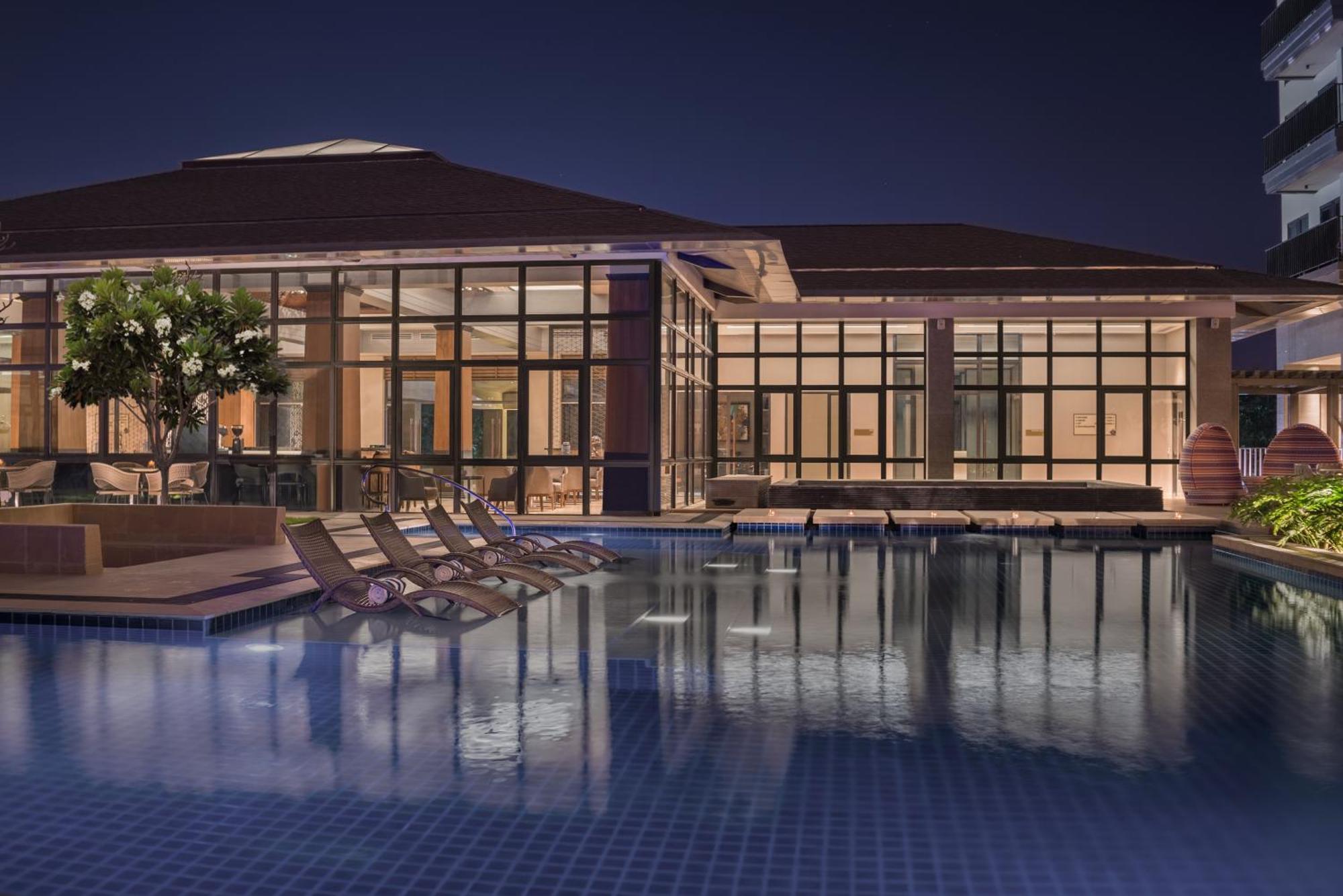 Dusit Thani Residence Davao Экстерьер фото